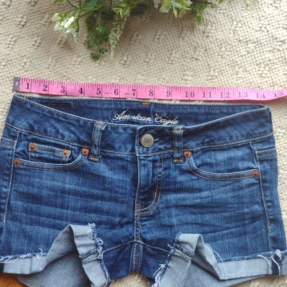 American Eagle blue jean short (stretch) - Picture 9 of 10